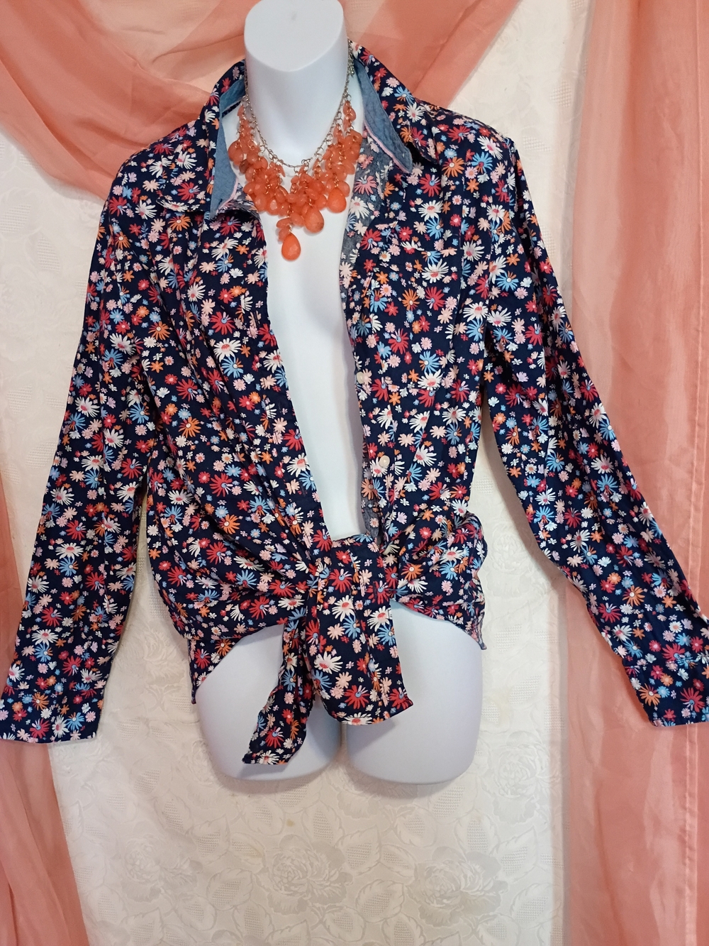 St. John's Bay Ladies Navy Floral Tie-Front Button Down Shirt Sz Lg